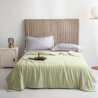 Cooling Blanket for Hot Sleepers – Double Sided Lightweight Summer Quilt, Soft Breathable Air Condition Comforter